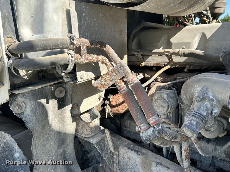 image for item DN6657 2009 Mack Pinnacle CHU613 dump truck