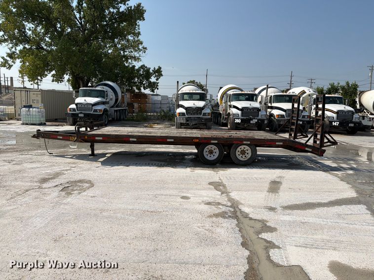 image for item DN6662 2009 PJ F8222 utility trailer
