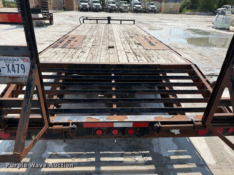 image for item DN6662 2009 PJ F8222 utility trailer