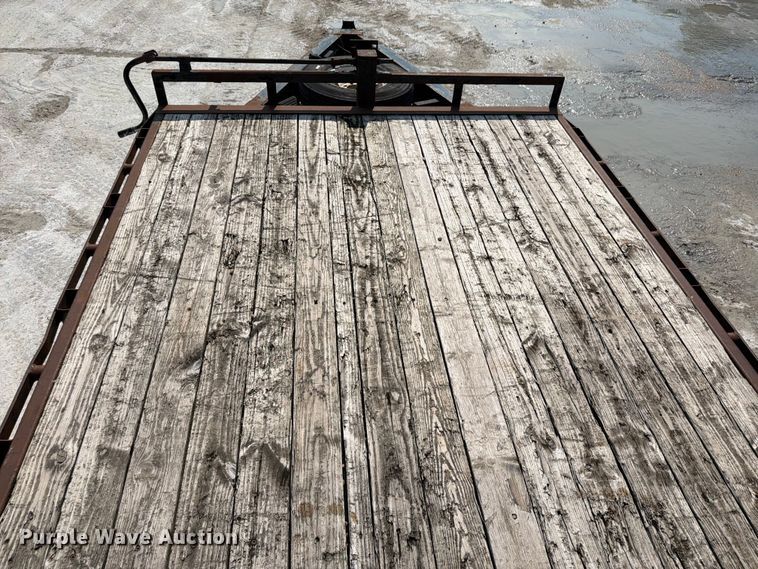image for item DN6662 2009 PJ F8222 utility trailer