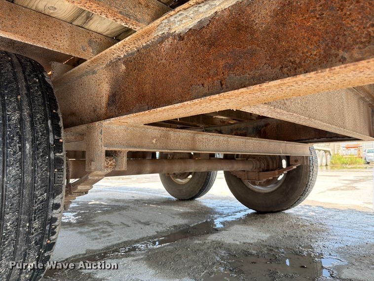 image for item DN6662 2009 PJ F8222 utility trailer