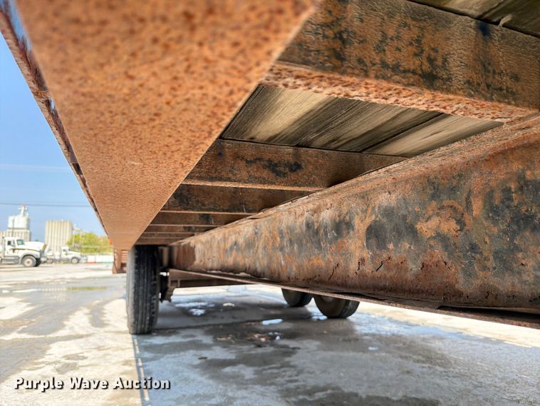 image for item DN6662 2009 PJ F8222 utility trailer
