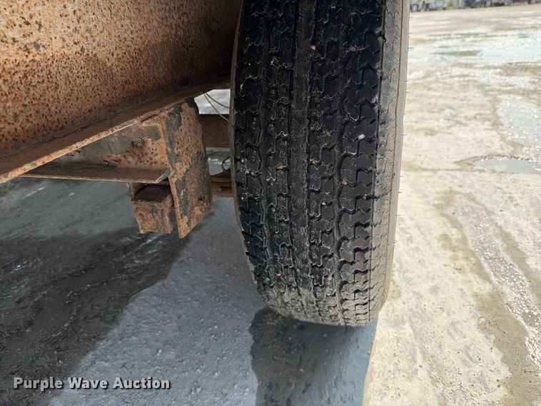 image for item DN6662 2009 PJ F8222 utility trailer