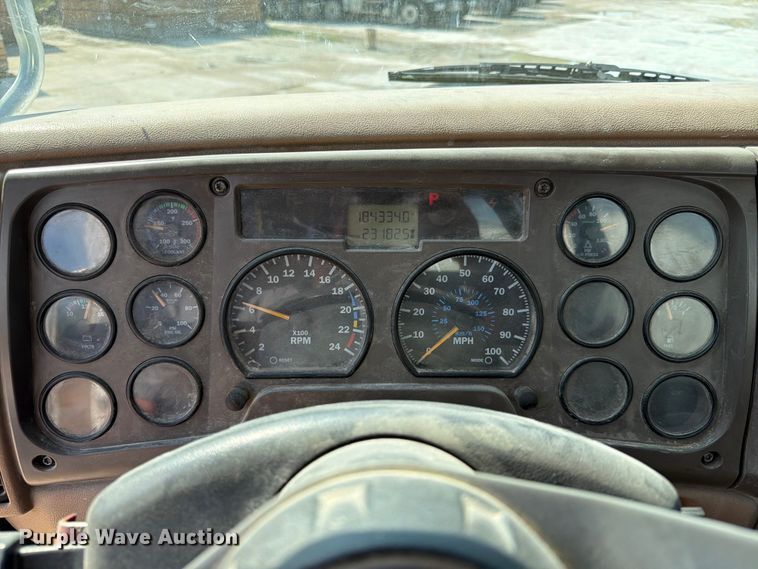image for item DN6664 2004 Mack Granite CV713 ready mix truck