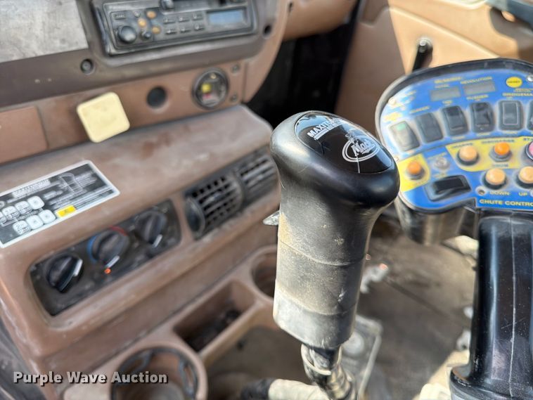 image for item DN6664 2004 Mack Granite CV713 ready mix truck