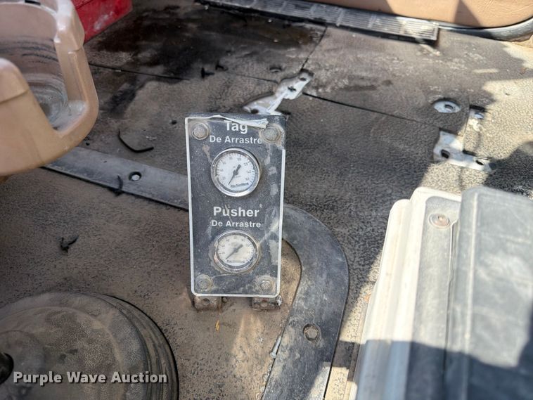 image for item DN6664 2004 Mack Granite CV713 ready mix truck