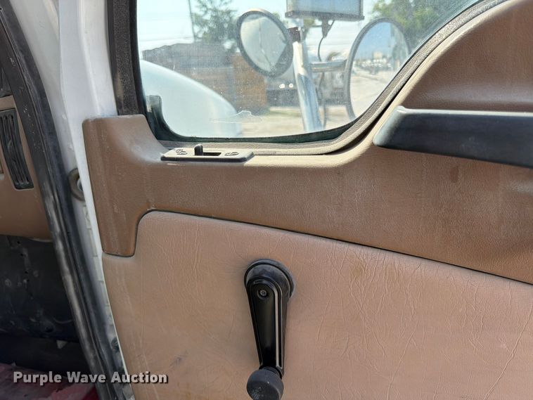 image for item DN6664 2004 Mack Granite CV713 ready mix truck