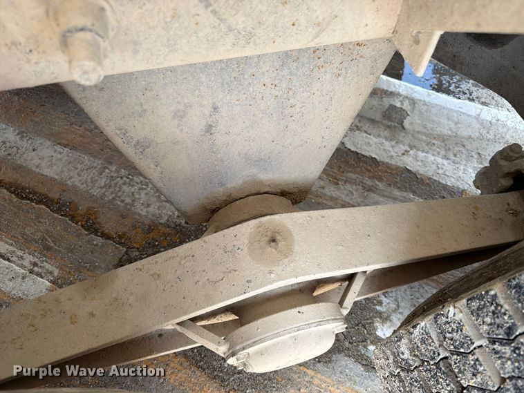 image for item DN6664 2004 Mack Granite CV713 ready mix truck