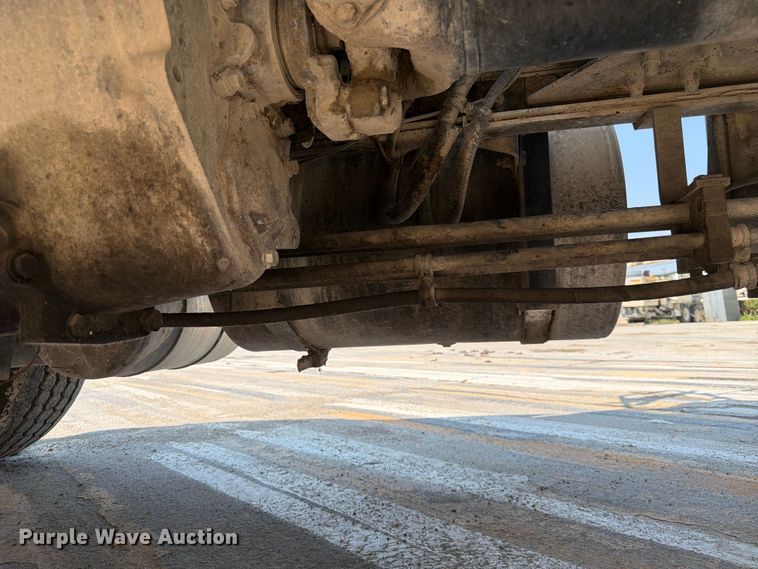image for item DN6664 2004 Mack Granite CV713 ready mix truck