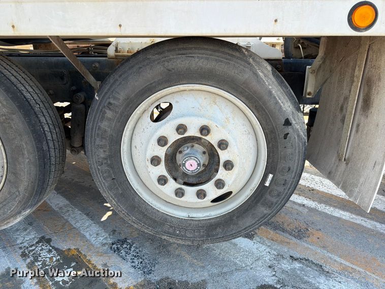 image for item DN6664 2004 Mack Granite CV713 ready mix truck
