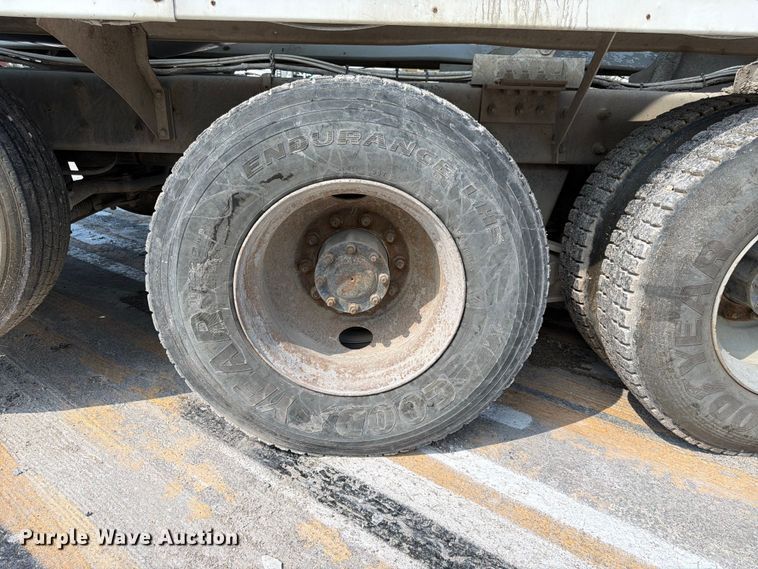 image for item DN6664 2004 Mack Granite CV713 ready mix truck
