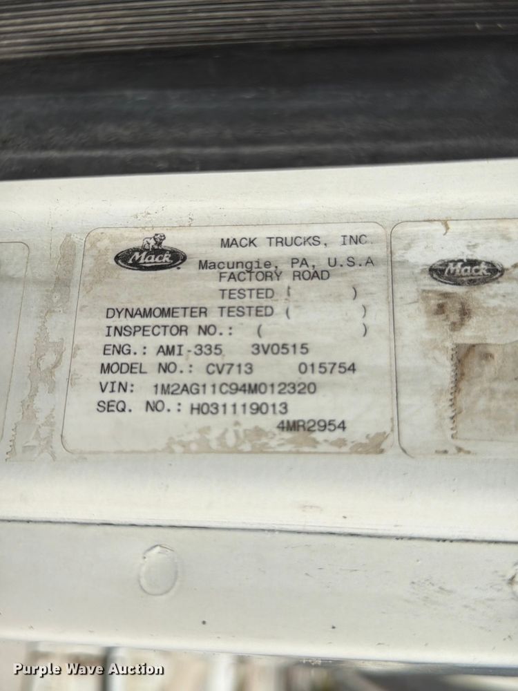 image for item DN6664 2004 Mack Granite CV713 ready mix truck