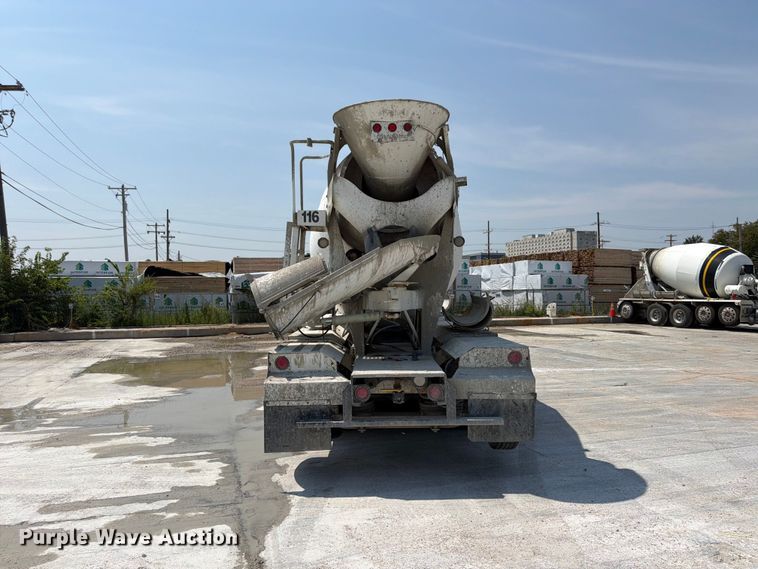 image for item DN6665 2004 Mack Granite CV713 ready mix truck