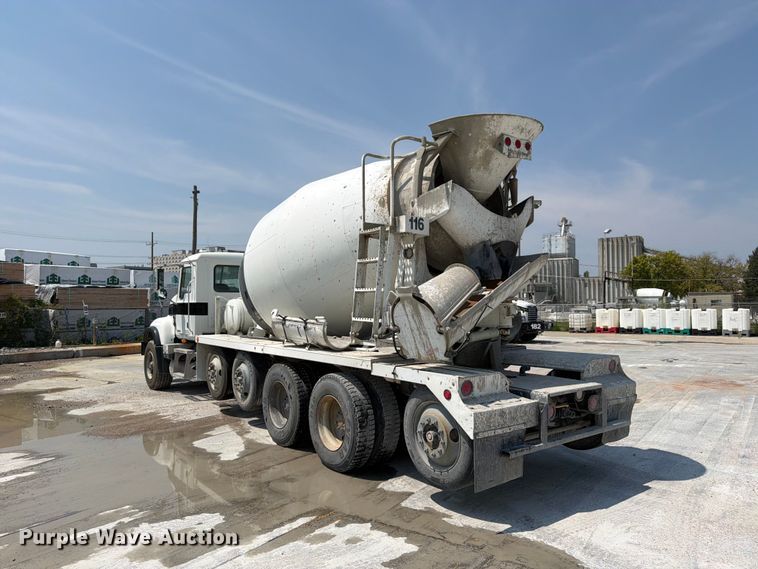 image for item DN6665 2004 Mack Granite CV713 ready mix truck