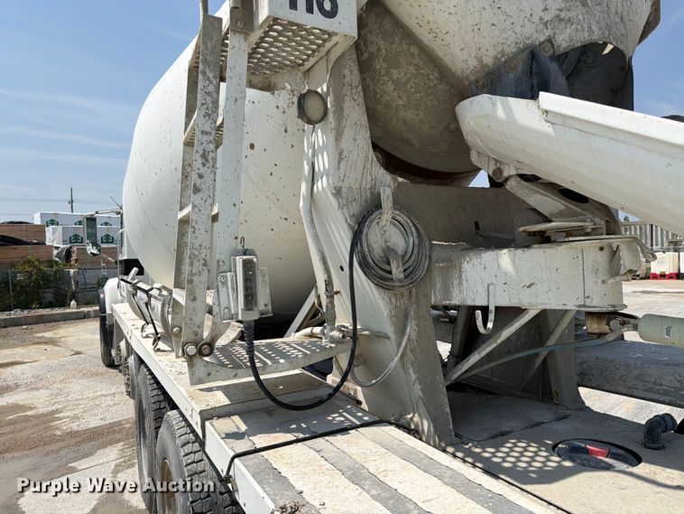 image for item DN6665 2004 Mack Granite CV713 ready mix truck