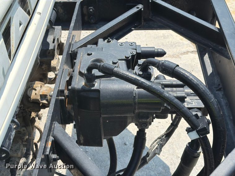 image for item DN6665 2004 Mack Granite CV713 ready mix truck
