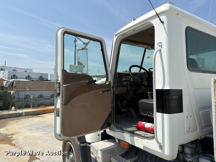 image for item DN6665 2004 Mack Granite CV713 ready mix truck
