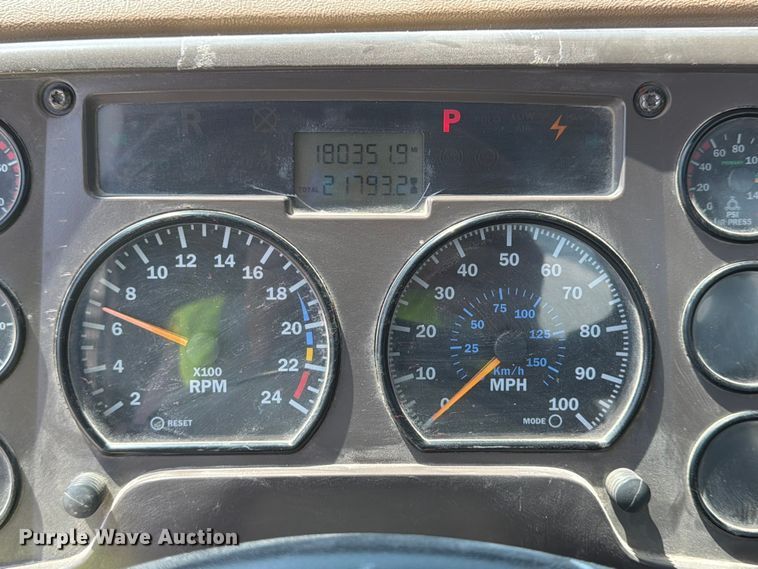image for item DN6665 2004 Mack Granite CV713 ready mix truck