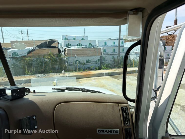 image for item DN6665 2004 Mack Granite CV713 ready mix truck