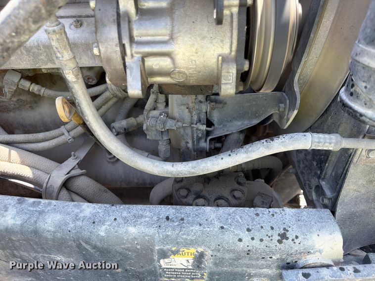 image for item DN6665 2004 Mack Granite CV713 ready mix truck