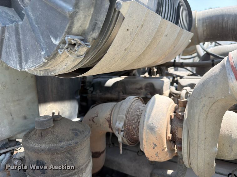 image for item DN6665 2004 Mack Granite CV713 ready mix truck