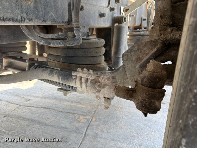 image for item DN6665 2004 Mack Granite CV713 ready mix truck