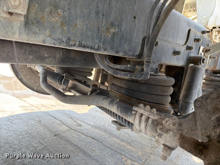 image for item DN6665 2004 Mack Granite CV713 ready mix truck