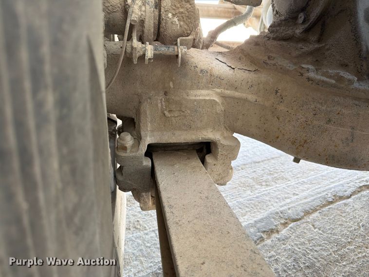 image for item DN6665 2004 Mack Granite CV713 ready mix truck