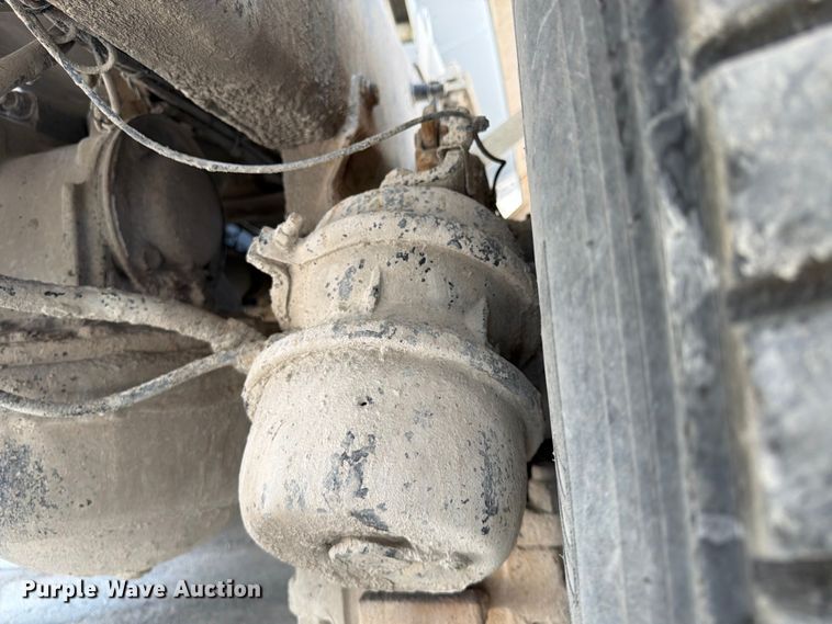 image for item DN6665 2004 Mack Granite CV713 ready mix truck