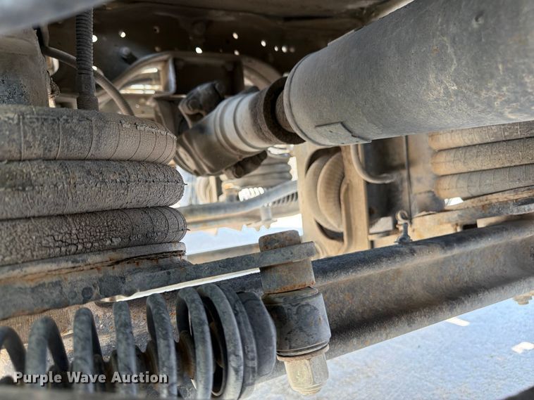 image for item DN6665 2004 Mack Granite CV713 ready mix truck