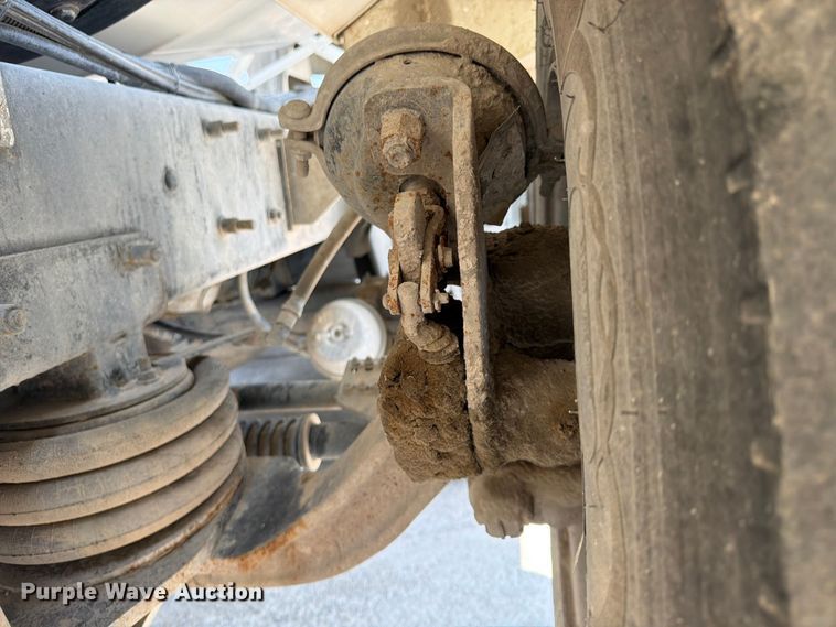 image for item DN6665 2004 Mack Granite CV713 ready mix truck