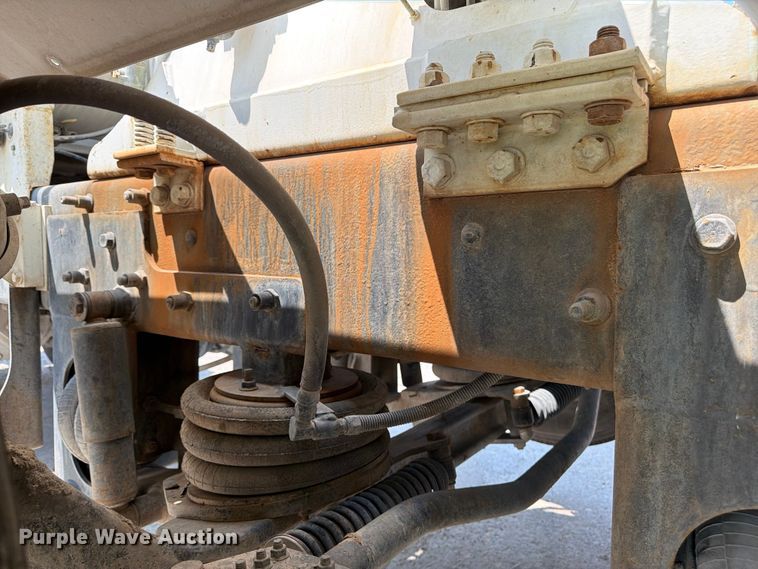 image for item DN6665 2004 Mack Granite CV713 ready mix truck