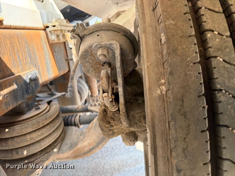 image for item DN6665 2004 Mack Granite CV713 ready mix truck