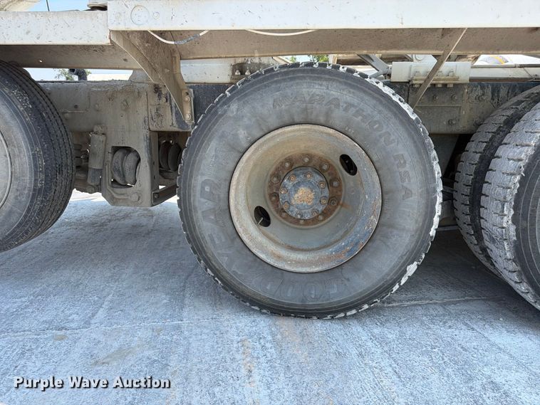 image for item DN6665 2004 Mack Granite CV713 ready mix truck