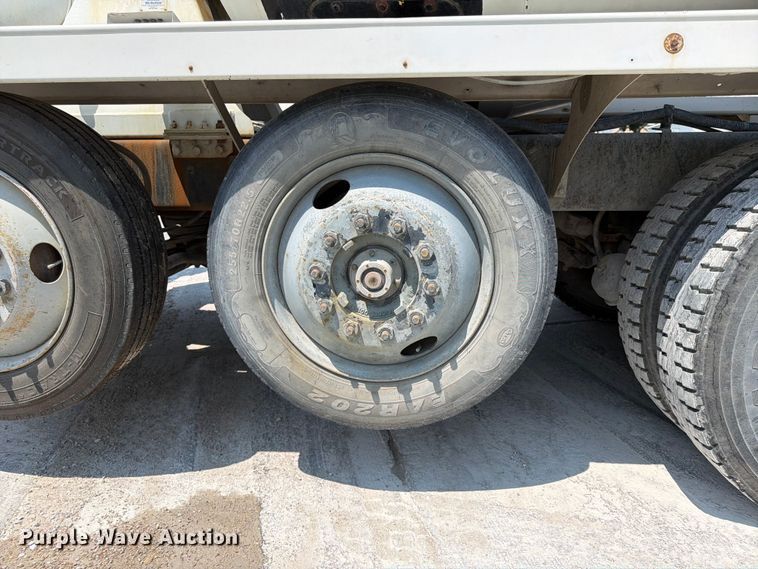image for item DN6665 2004 Mack Granite CV713 ready mix truck