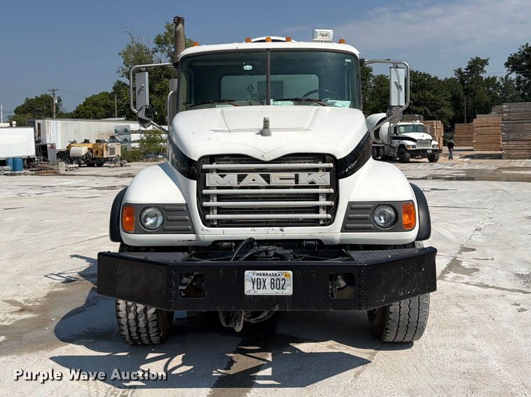 image for item DN6667 2006 Mack Granite CV713  ready mix truck