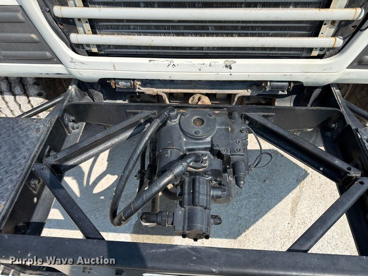 image for item DN6667 2006 Mack Granite CV713  ready mix truck