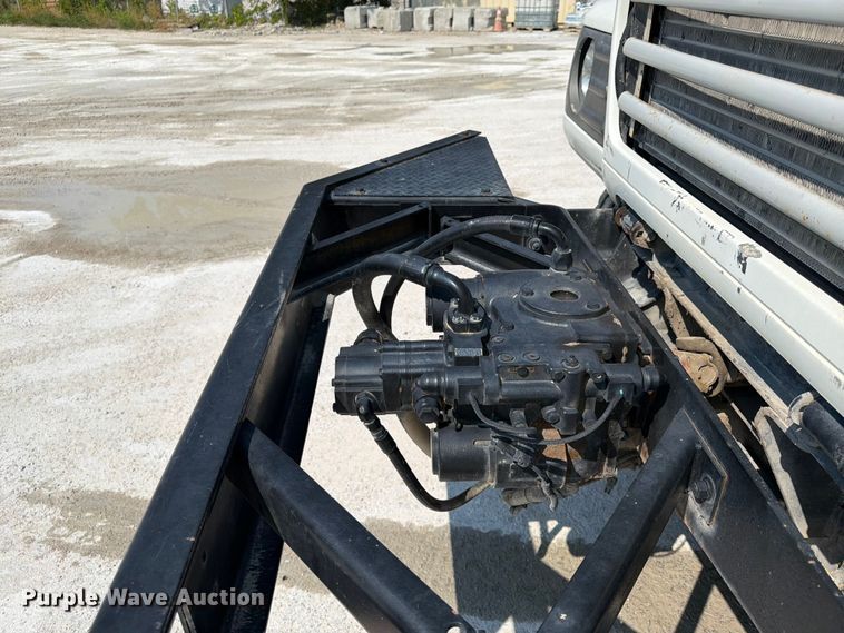 image for item DN6667 2006 Mack Granite CV713  ready mix truck