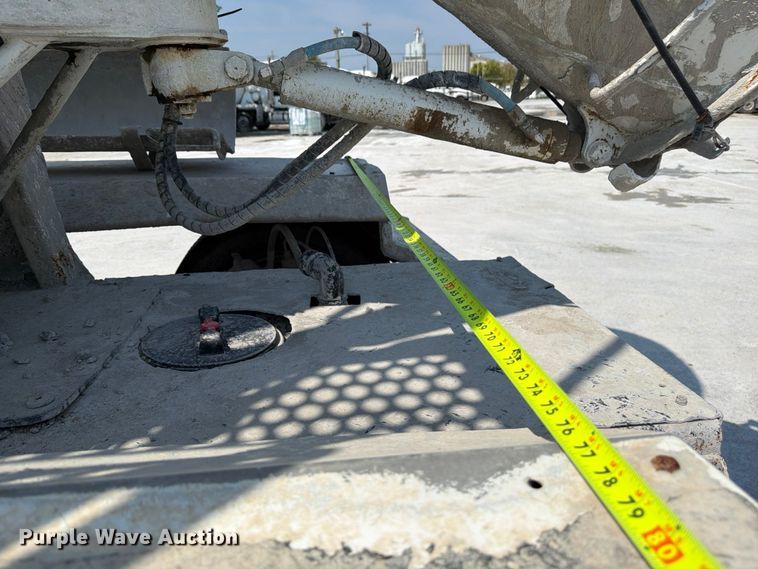 image for item DN6667 2006 Mack Granite CV713  ready mix truck