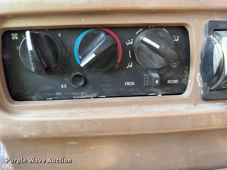 image for item DN6667 2006 Mack Granite CV713  ready mix truck