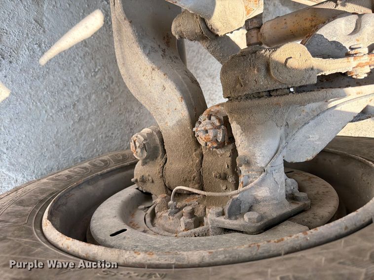 image for item DN6667 2006 Mack Granite CV713  ready mix truck