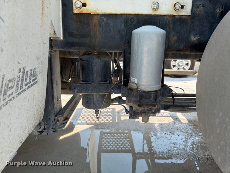 image for item DN6667 2006 Mack Granite CV713  ready mix truck