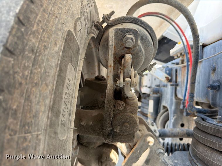 image for item DN6667 2006 Mack Granite CV713  ready mix truck