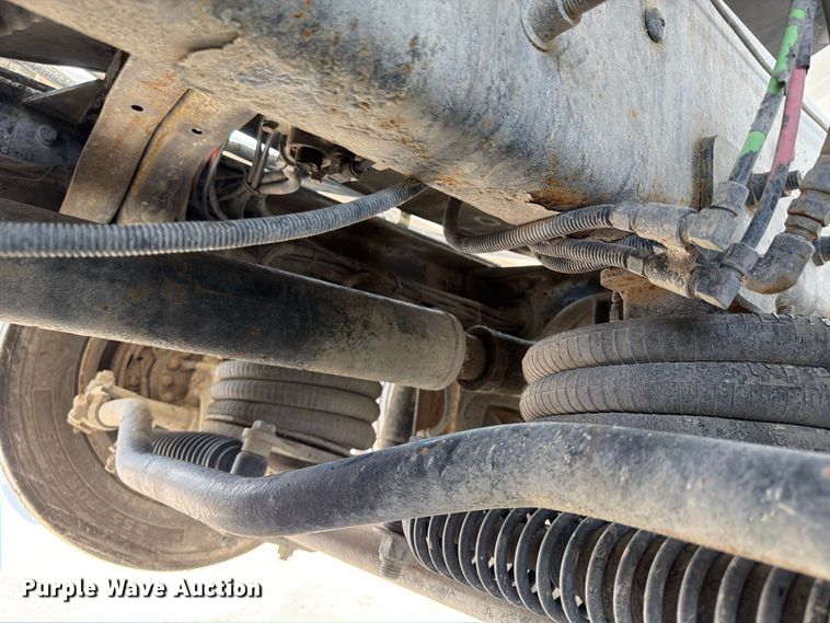 image for item DN6667 2006 Mack Granite CV713  ready mix truck