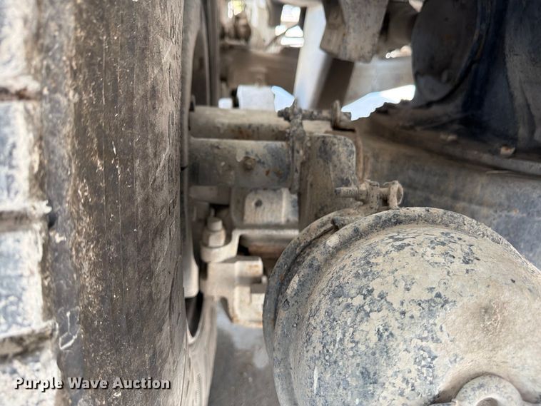 image for item DN6667 2006 Mack Granite CV713  ready mix truck