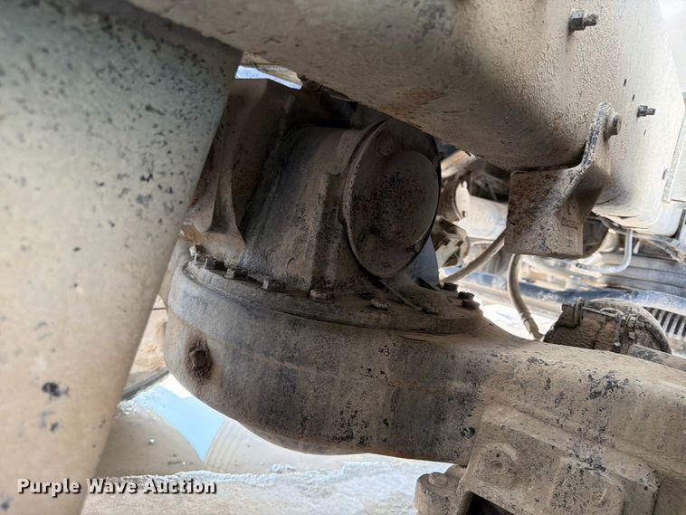 image for item DN6667 2006 Mack Granite CV713  ready mix truck