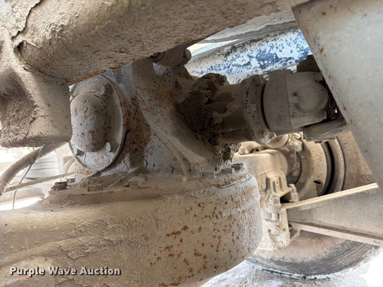 image for item DN6667 2006 Mack Granite CV713  ready mix truck