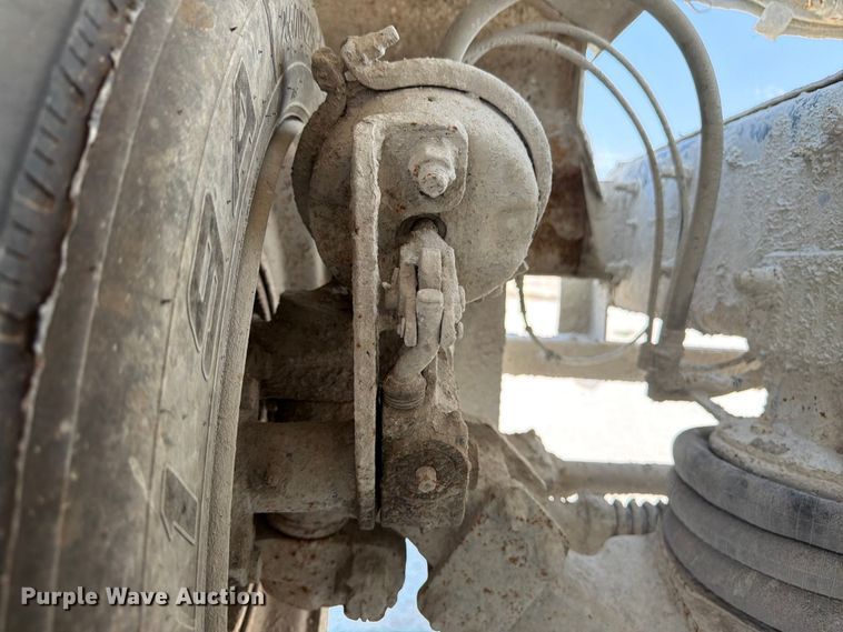 image for item DN6667 2006 Mack Granite CV713  ready mix truck