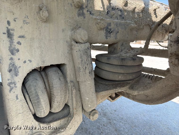 image for item DN6667 2006 Mack Granite CV713  ready mix truck