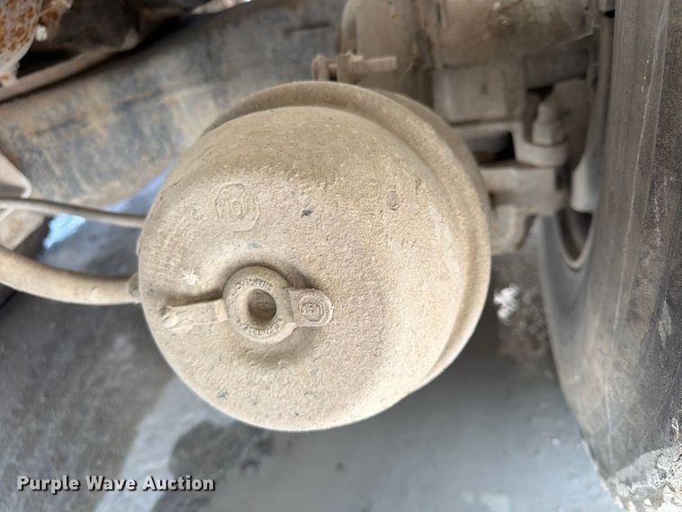 image for item DN6667 2006 Mack Granite CV713  ready mix truck